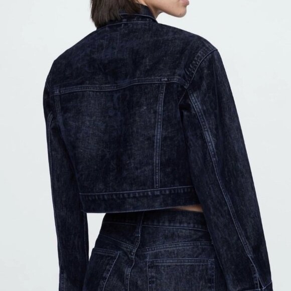 Gap Velvet Cropped Icon Denim Jacket (Size S) NWT - MSRP $128 - Picture 2 of 4